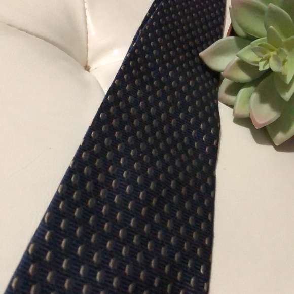 Dockers Navy Silk Tie-EUC - Picture 8 of 9